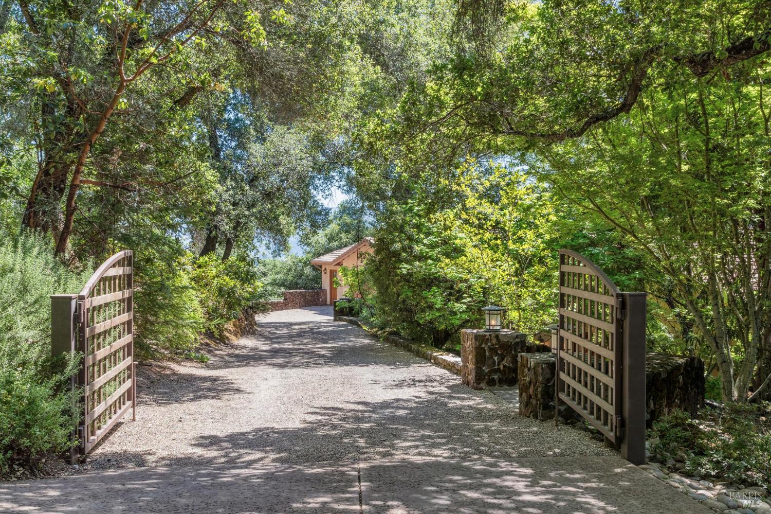 Detail Gallery Image 81 of 83 For 107 Knoll Ct, Saint Helena,  CA 94574 - 4 Beds | 3/1 Baths