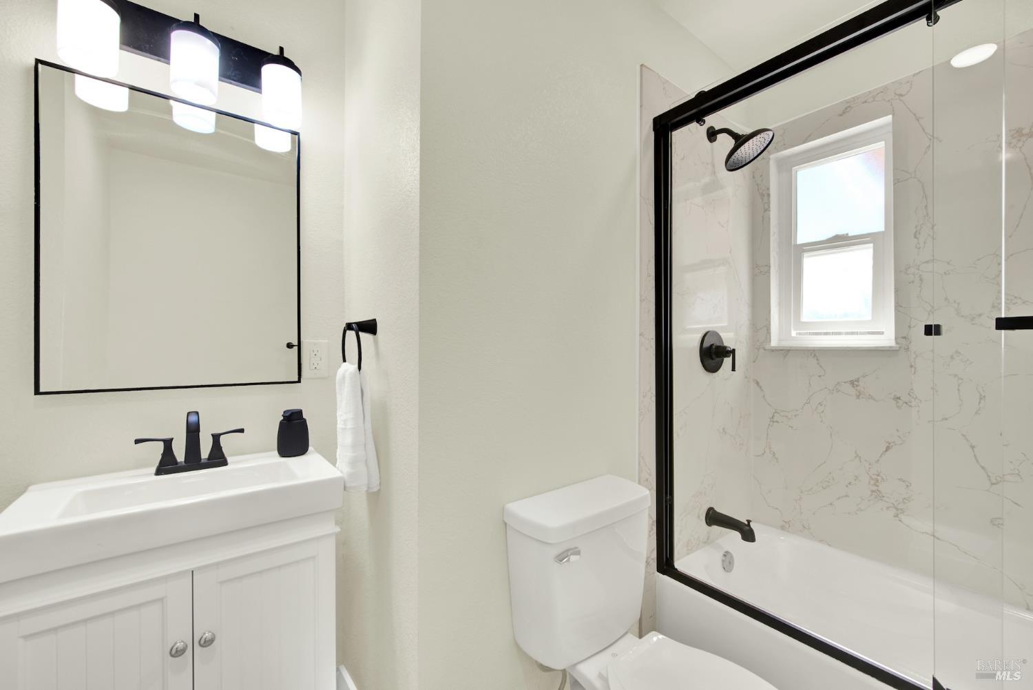 Detail Gallery Image 34 of 63 For 191 Juniper St, Vacaville,  CA 95688 - 3 Beds | 2 Baths