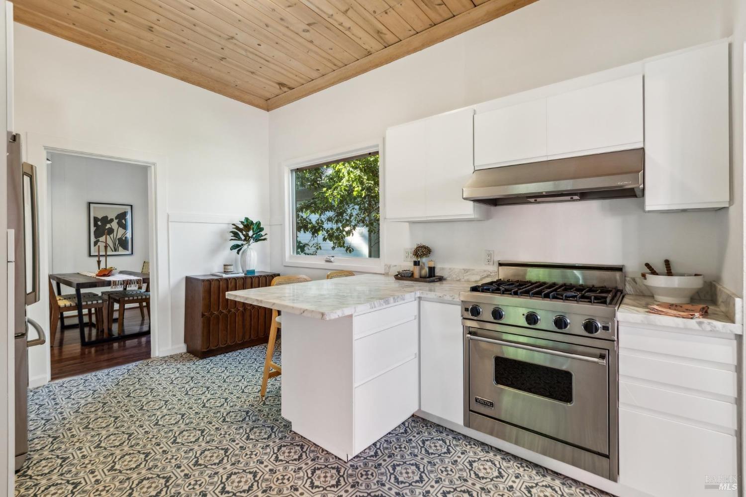 Detail Gallery Image 16 of 99 For 516 Howard St, Petaluma,  CA 94952 - – Beds | – Baths