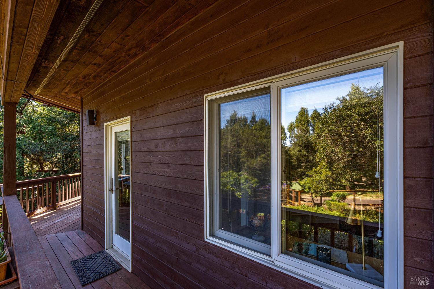Detail Gallery Image 24 of 46 For 17389 Gehricke Rd, Sonoma,  CA 95476 - 4 Beds | 3/1 Baths