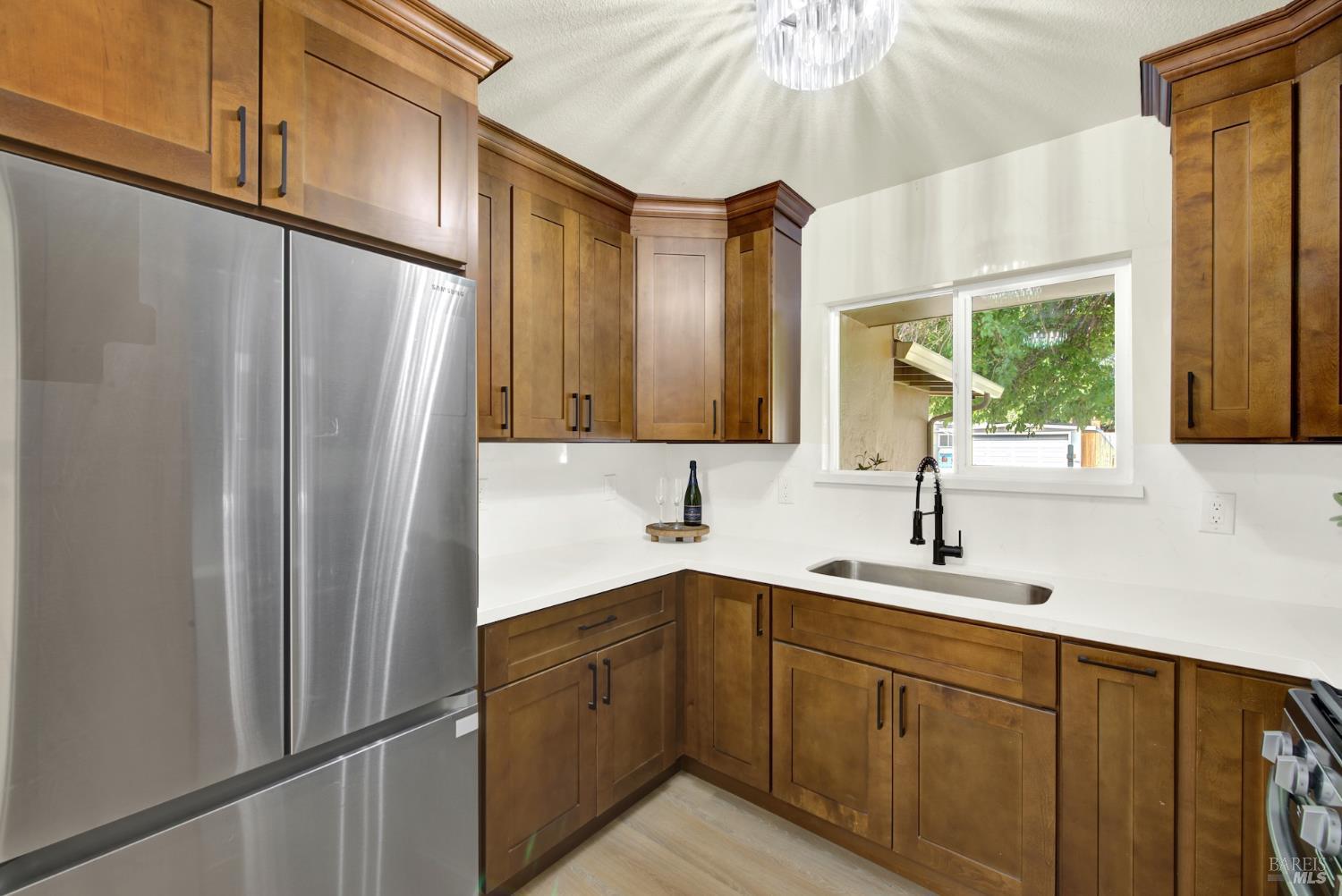 Detail Gallery Image 16 of 63 For 191 Juniper St, Vacaville,  CA 95688 - 3 Beds | 2 Baths