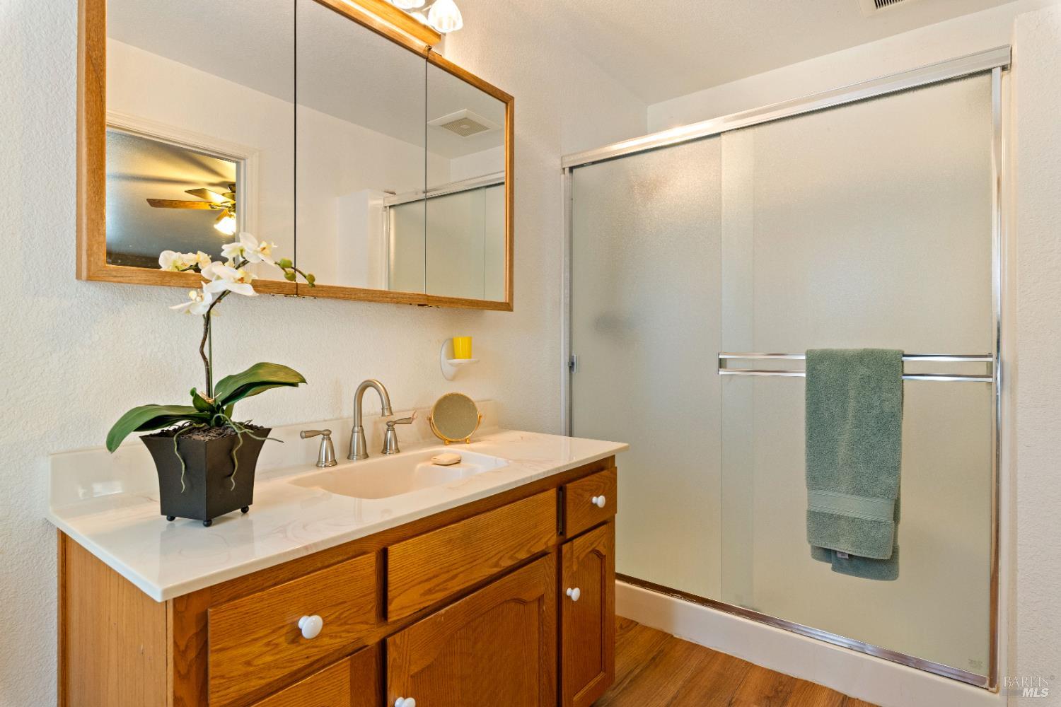 Detail Gallery Image 32 of 59 For 565 Bass Ln, Clearlake Oaks,  CA 95423 - 3 Beds | 2 Baths