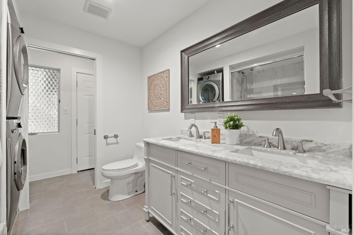 Detail Gallery Image 39 of 66 For 60 Piper Ln, Fairfax,  CA 94930 - 3 Beds | 2 Baths