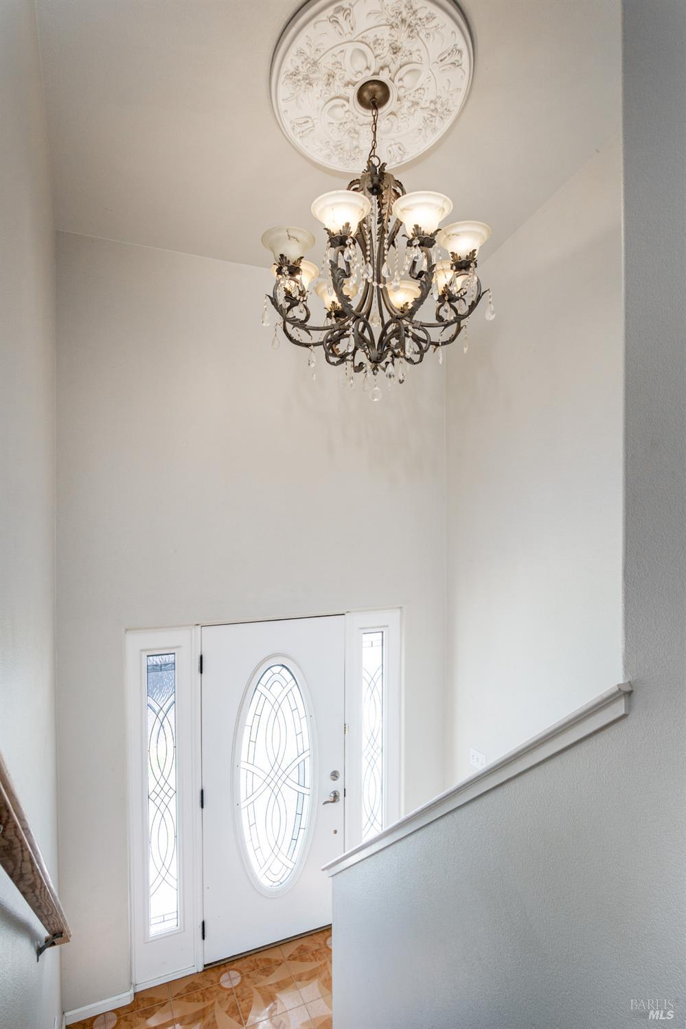 Detail Gallery Image 21 of 53 For 16544 Hacienda Ct, Hidden Valley Lake,  CA 95467 - 5 Beds | 3 Baths