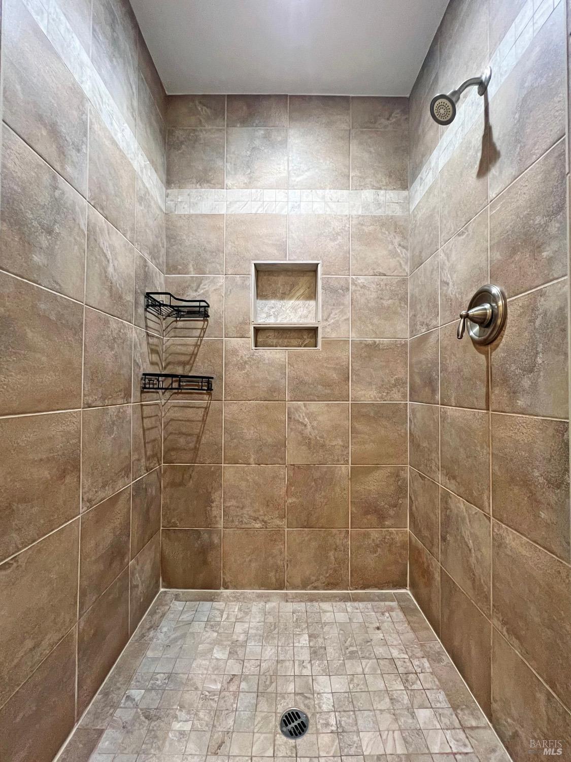 Detail Gallery Image 25 of 39 For 24034 Willow Ln, Willits,  CA 95490 - 3 Beds | 3 Baths