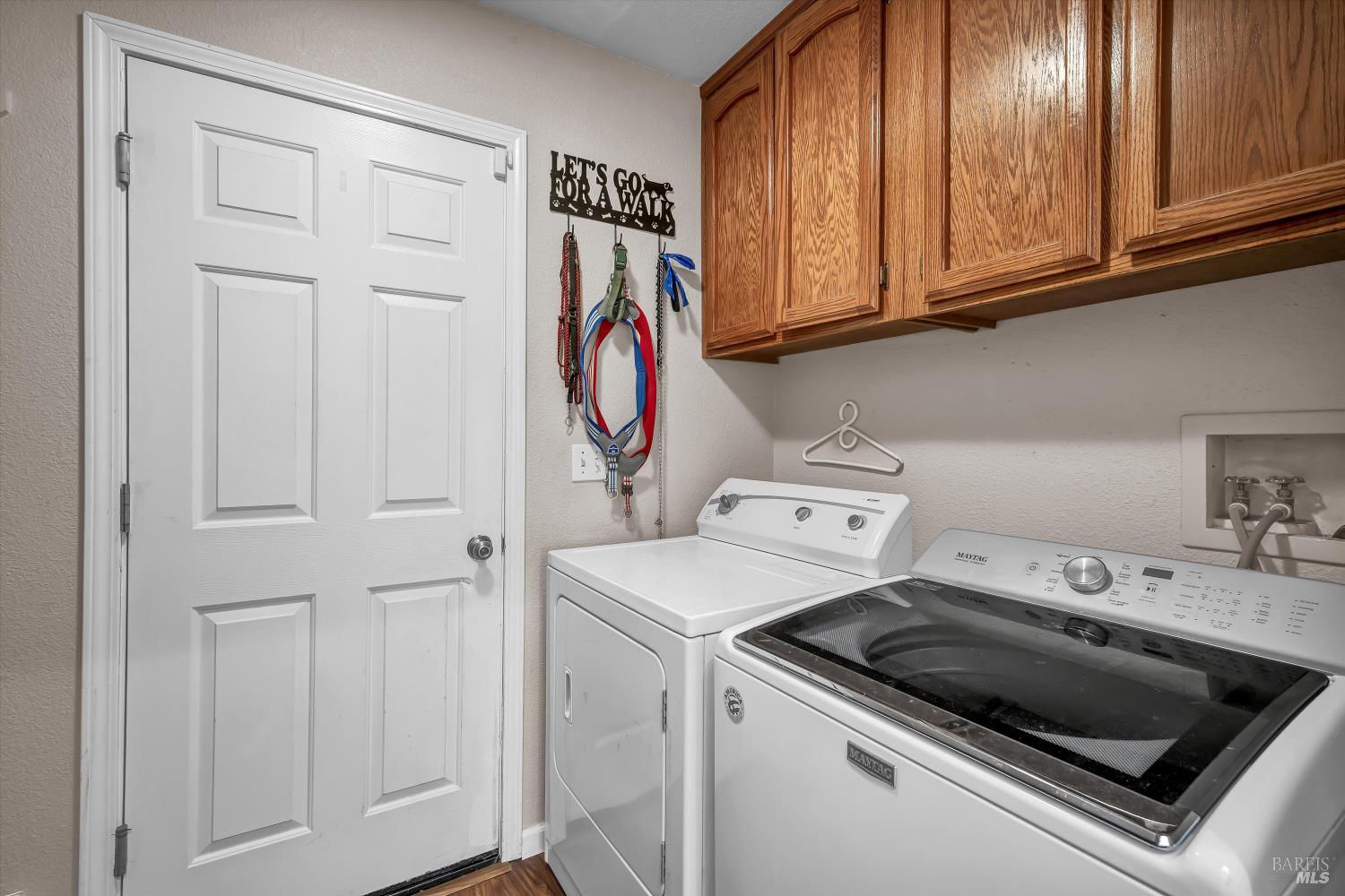 Detail Gallery Image 7 of 11 For 18537 Spyglass Rd, Hidden Valley Lake,  CA 95467 - 3 Beds | 2 Baths