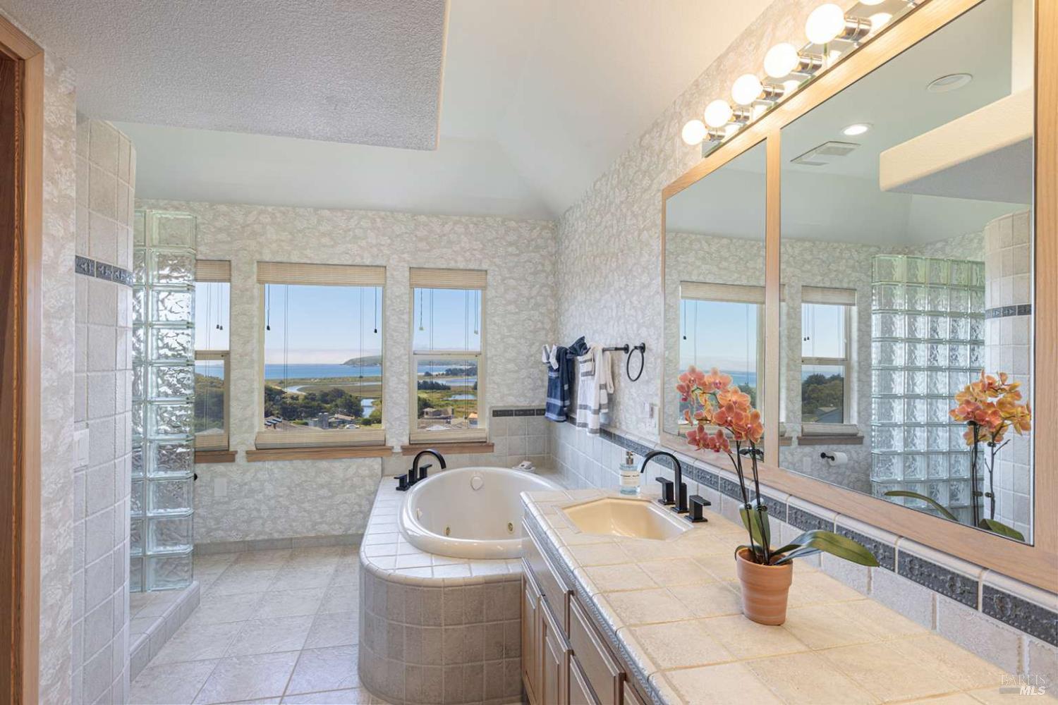 Detail Gallery Image 42 of 61 For 1513 Sea Way, Bodega Bay,  CA 94923 - 3 Beds | 2/1 Baths