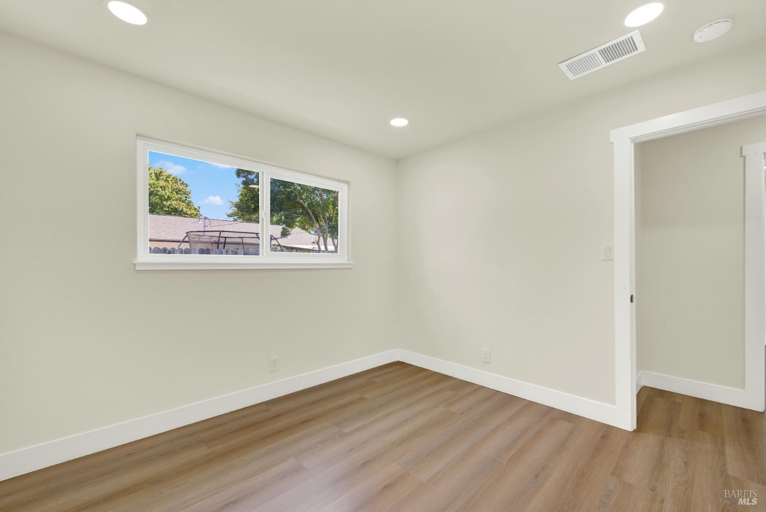 Detail Gallery Image 42 of 63 For 191 Juniper St, Vacaville,  CA 95688 - 3 Beds | 2 Baths