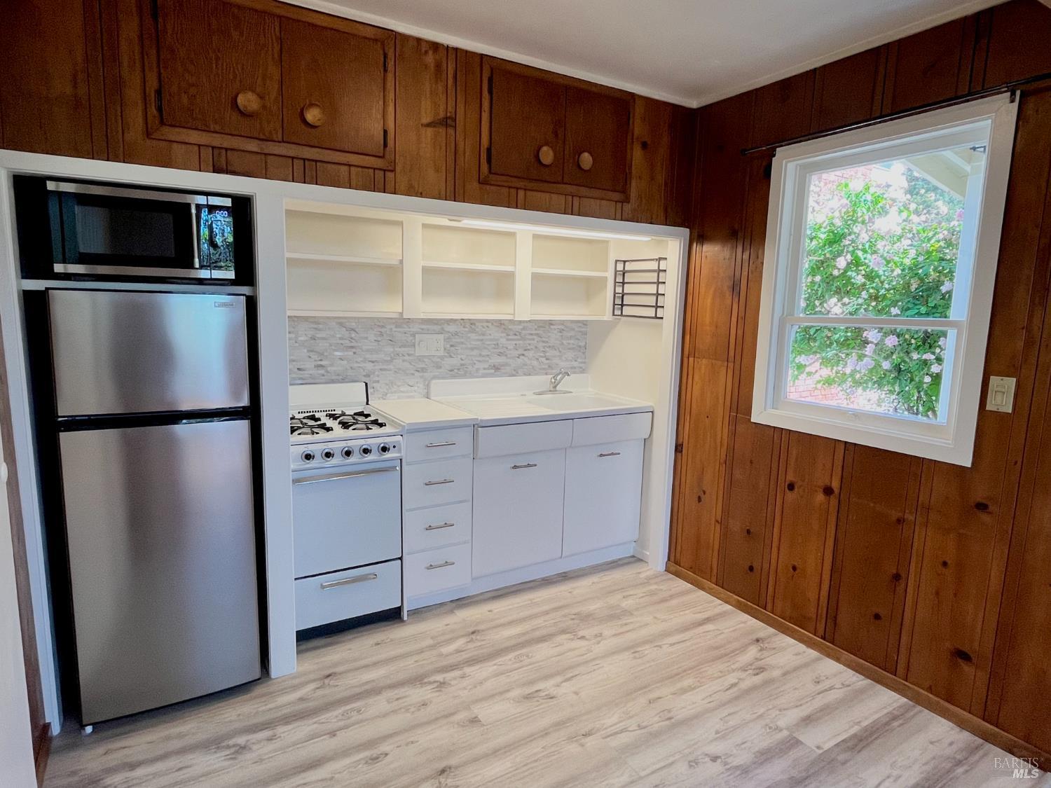 Detail Gallery Image 8 of 19 For 14 Belle Ave a,  San Rafael,  CA 94901 - 0 Beds | 1 Baths