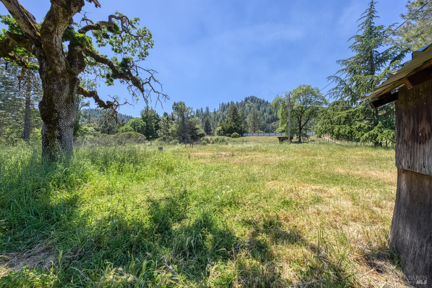 Detail Gallery Image 74 of 94 For 17651 Van Arsdale Rd, Potter Valley,  CA 95469 - 6 Beds | 5 Baths