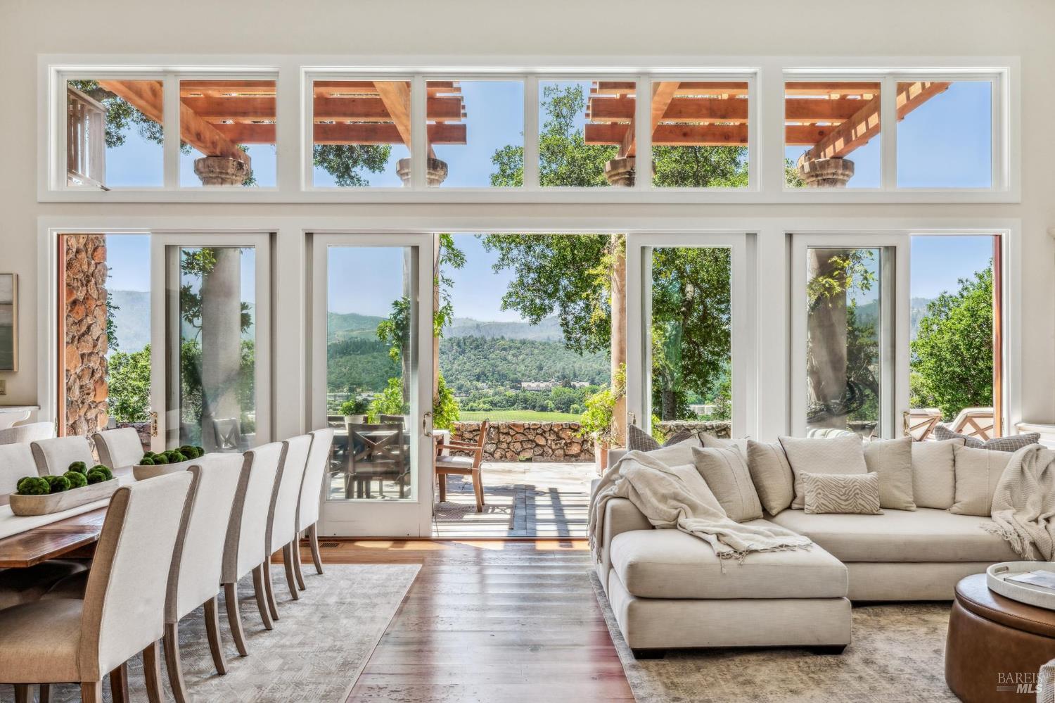 Detail Gallery Image 2 of 83 For 107 Knoll Ct, Saint Helena,  CA 94574 - 4 Beds | 3/1 Baths