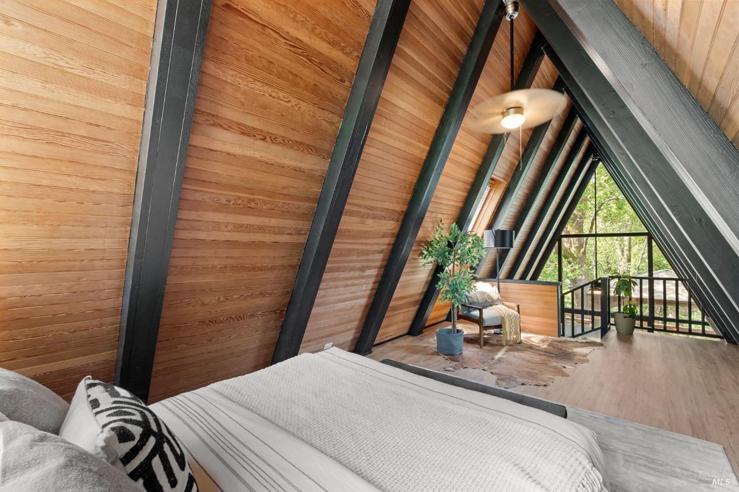 Detail Gallery Image 22 of 66 For 60 Piper Ln, Fairfax,  CA 94930 - 3 Beds | 2 Baths