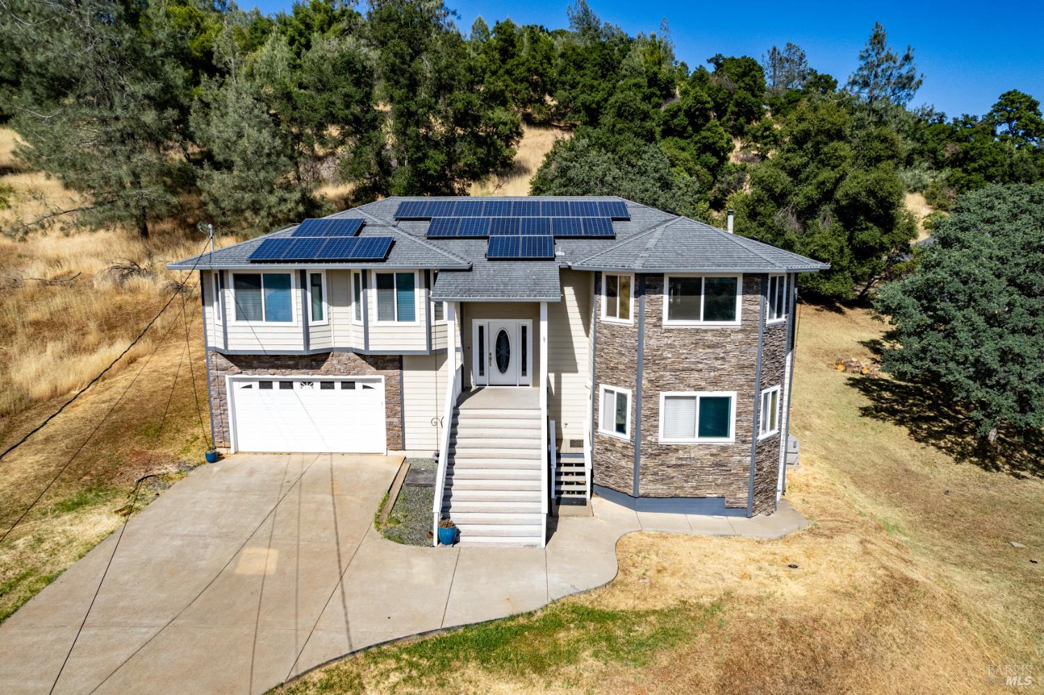 Detail Gallery Image 49 of 53 For 16544 Hacienda Ct, Hidden Valley Lake,  CA 95467 - 5 Beds | 3 Baths