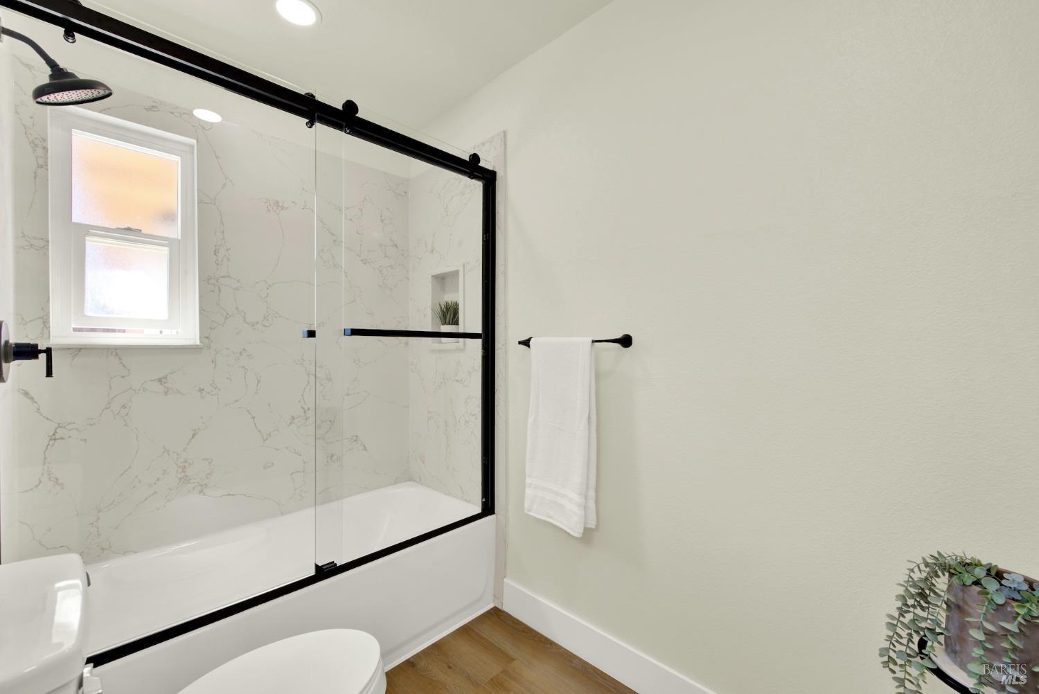 Detail Gallery Image 33 of 63 For 191 Juniper St, Vacaville,  CA 95688 - 3 Beds | 2 Baths