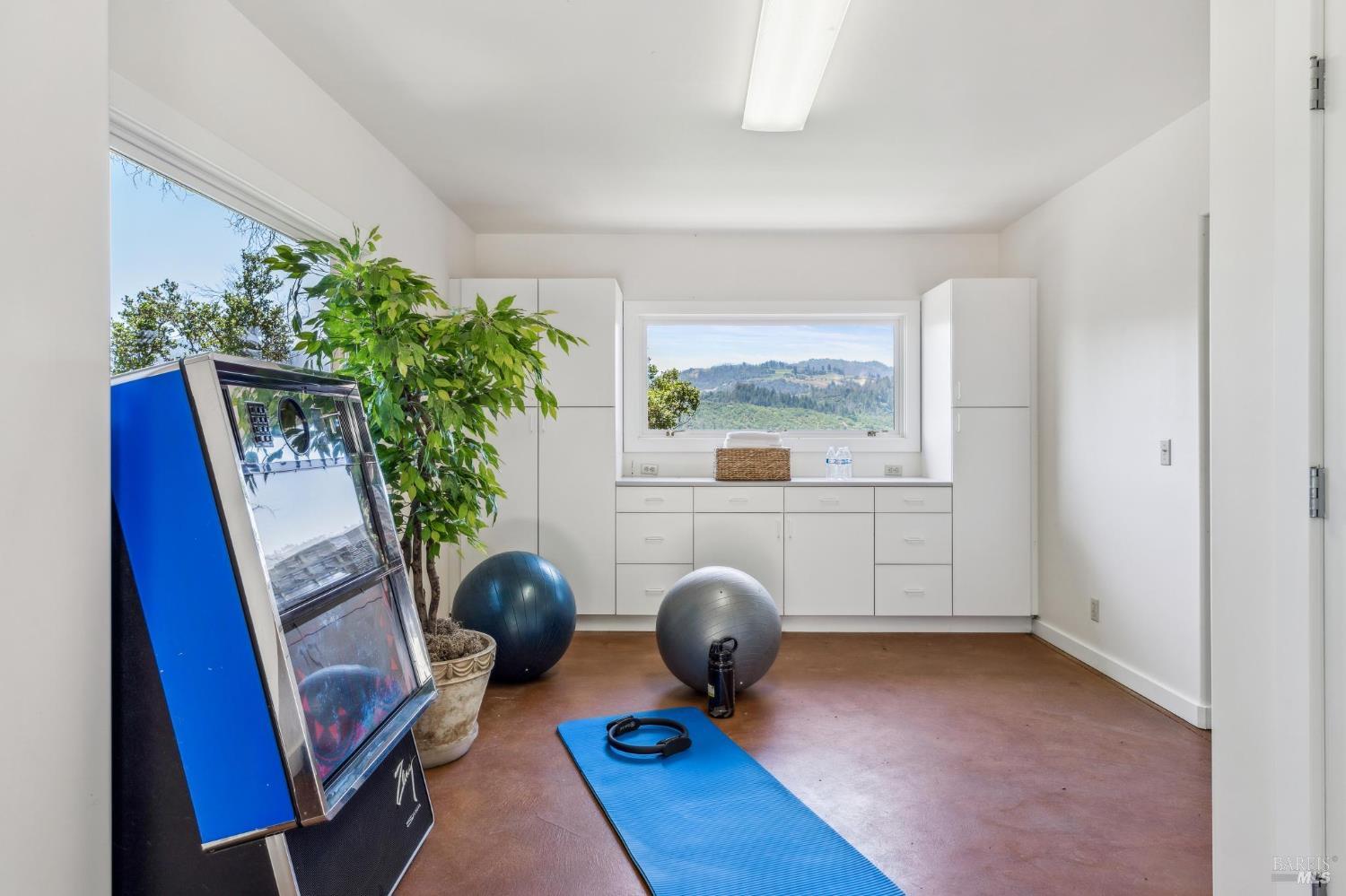 Detail Gallery Image 75 of 83 For 107 Knoll Ct, Saint Helena,  CA 94574 - 4 Beds | 3/1 Baths
