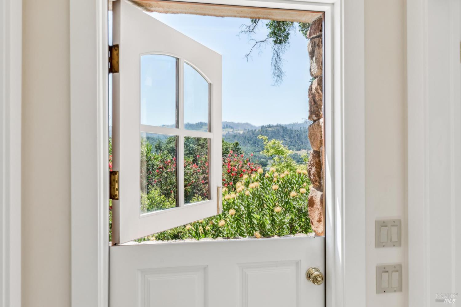 Detail Gallery Image 62 of 83 For 107 Knoll Ct, Saint Helena,  CA 94574 - 4 Beds | 3/1 Baths