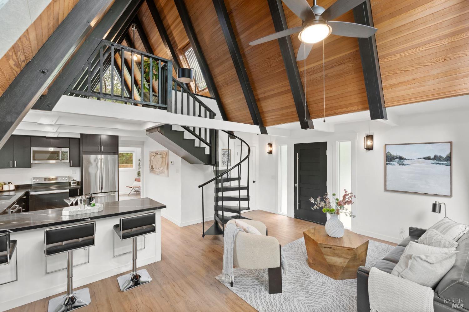 Detail Gallery Image 2 of 66 For 60 Piper Ln, Fairfax,  CA 94930 - 3 Beds | 2 Baths