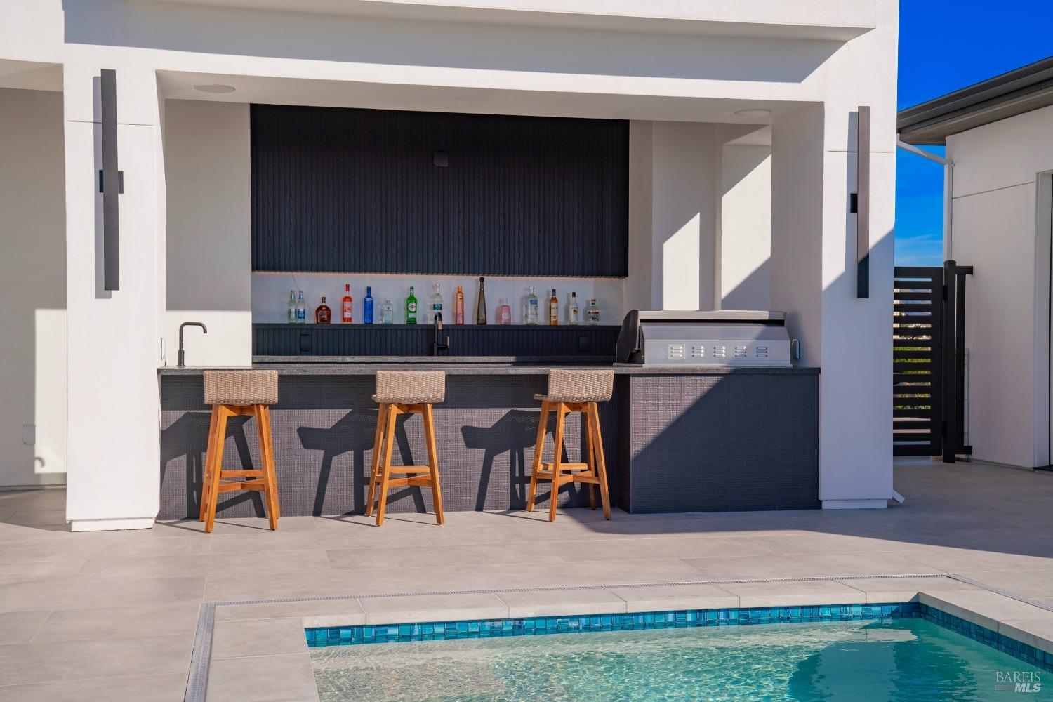 Detail Gallery Image 56 of 74 For 3835 Rocky Point Way, Santa Rosa,  CA 95404 - 4 Beds | 4/1 Baths