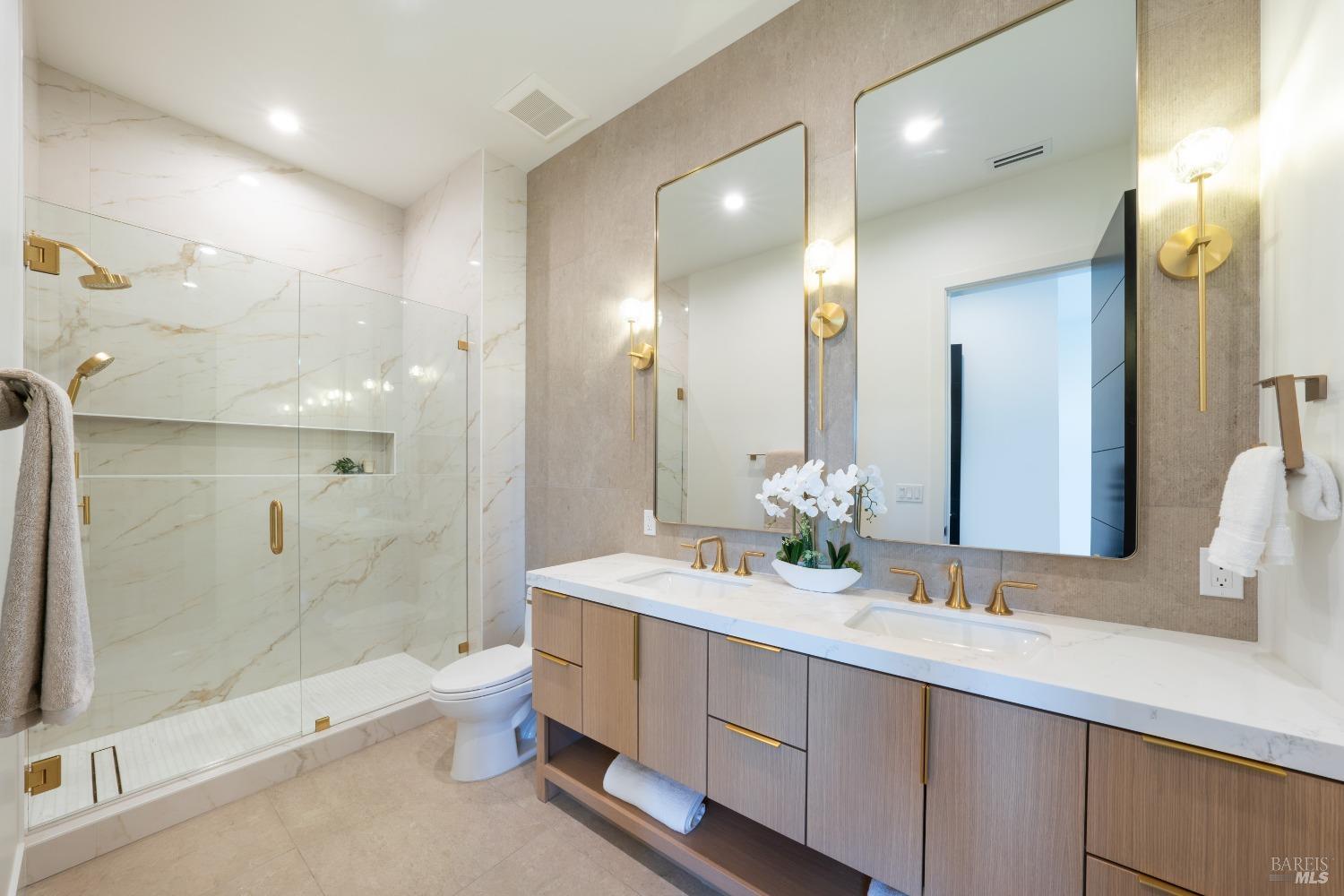 Detail Gallery Image 33 of 74 For 3835 Rocky Point Way, Santa Rosa,  CA 95404 - 4 Beds | 4/1 Baths