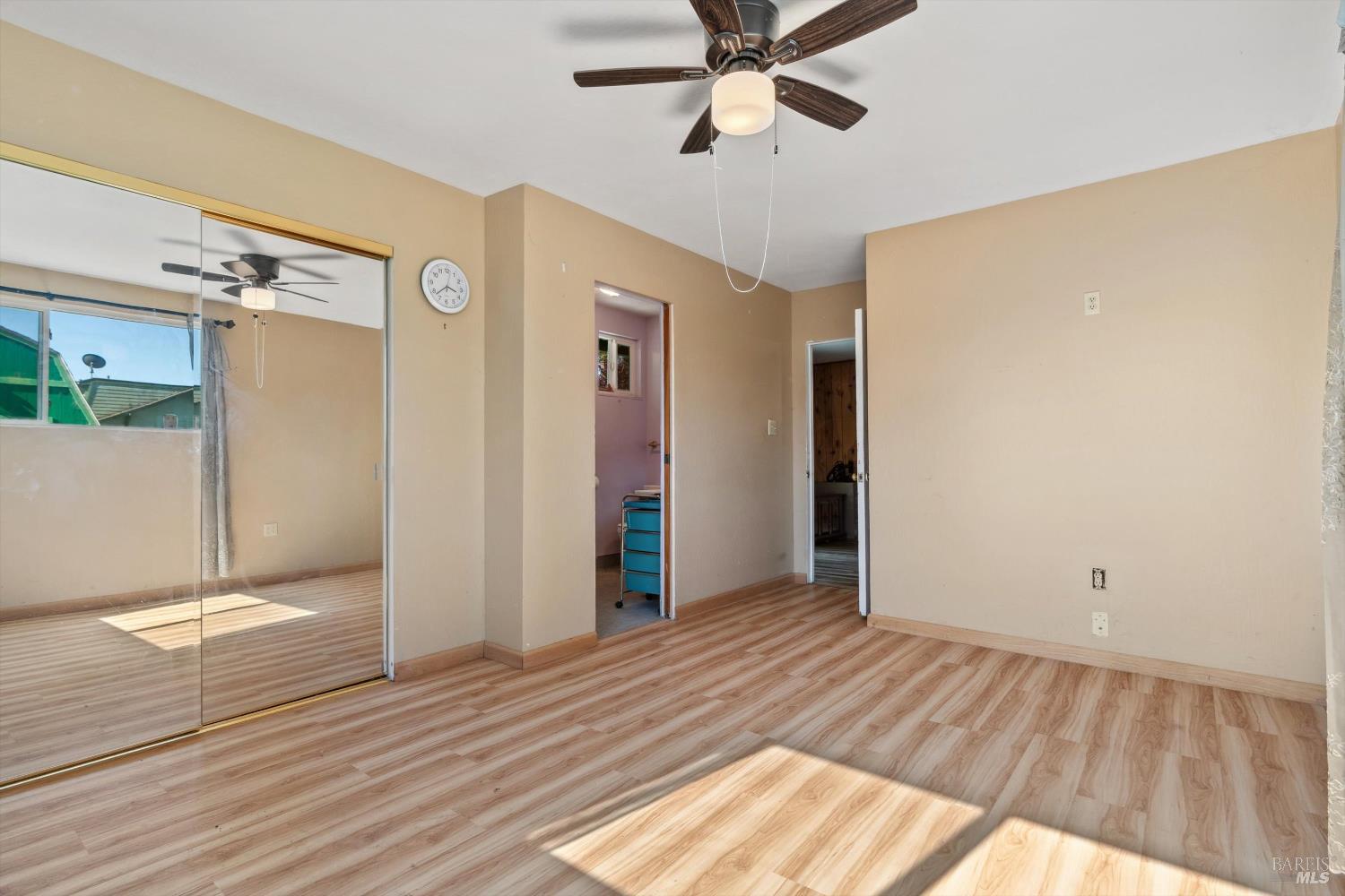Detail Gallery Image 14 of 24 For 9881 Minnesota Ave, Penngrove,  CA 94951 - 3 Beds | 2 Baths