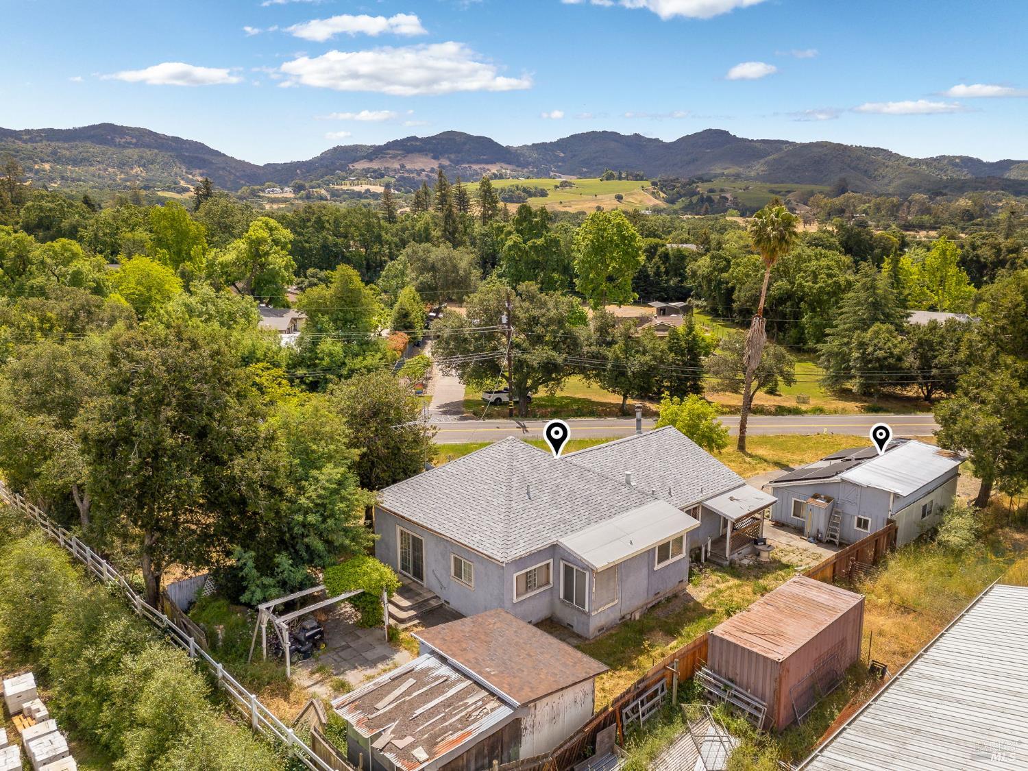 Detail Gallery Image 16 of 42 For 1045 3rd Ave, Napa,  CA 94558 - 2 Beds | 1 Baths