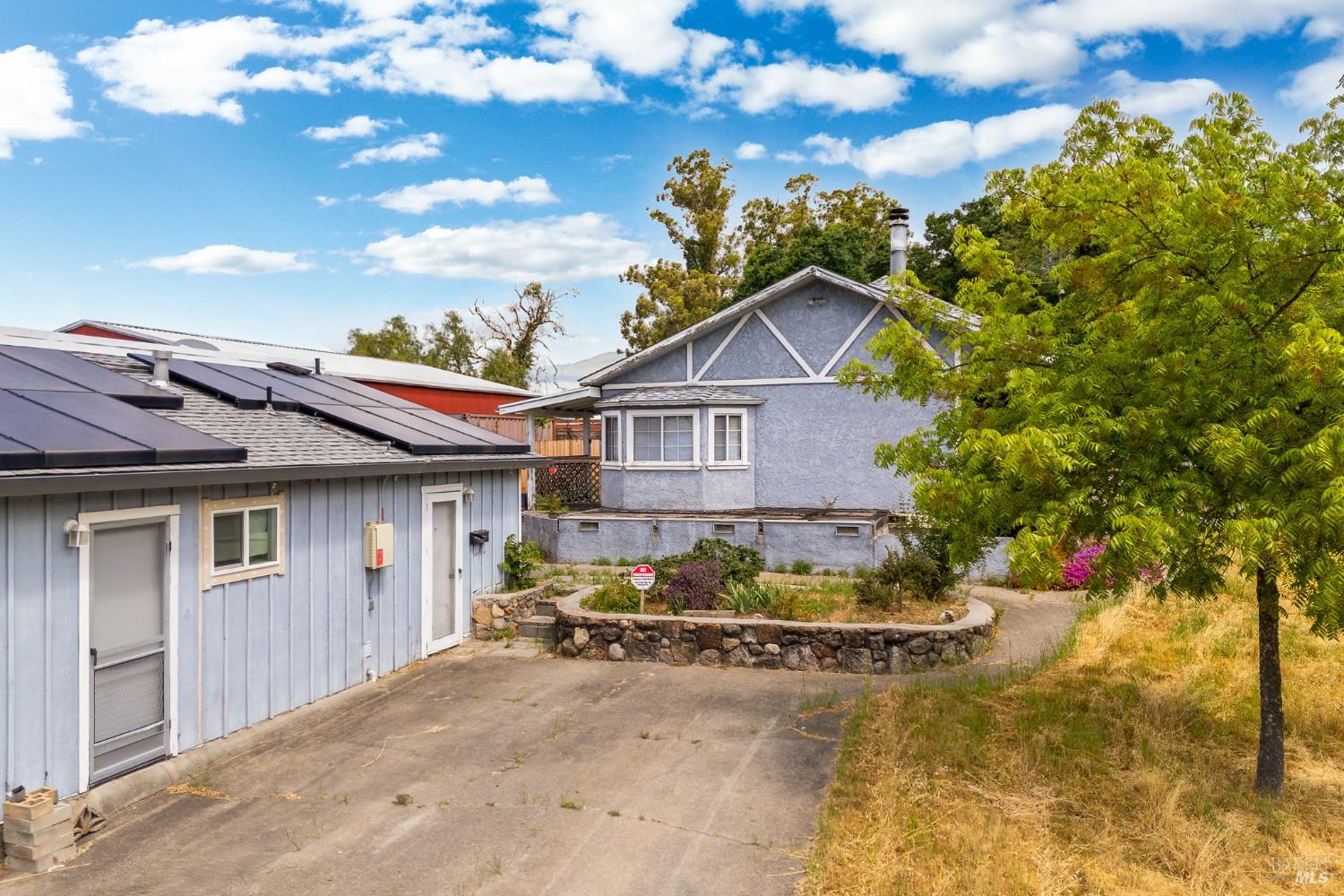 Detail Gallery Image 6 of 42 For 1045 3rd Ave, Napa,  CA 94558 - 2 Beds | 1 Baths