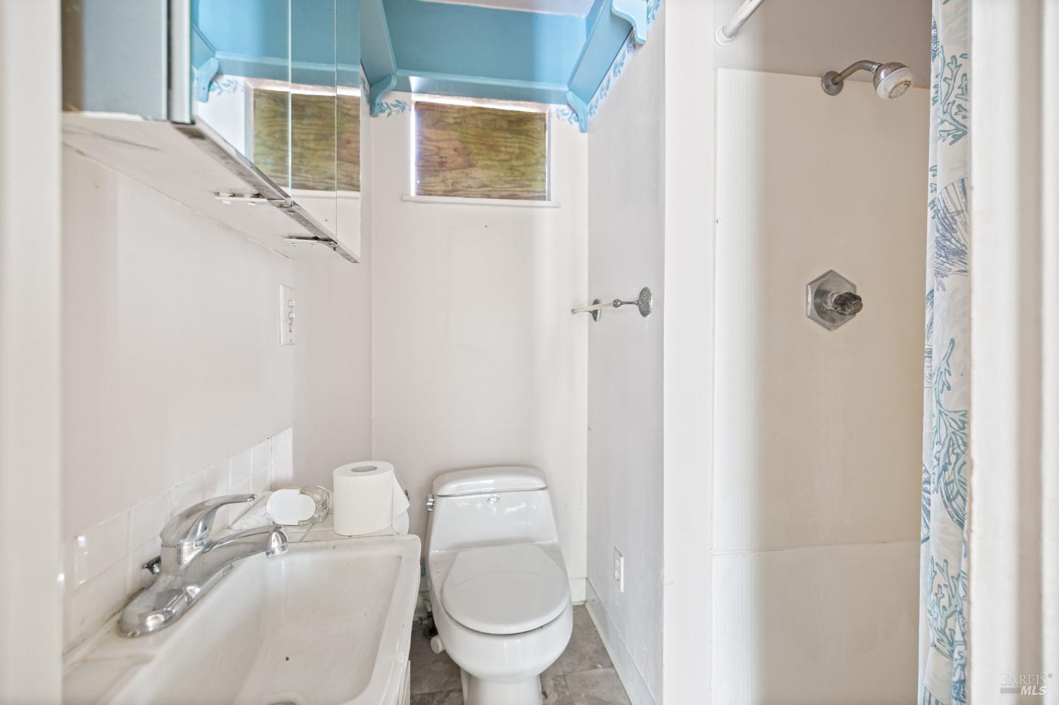 Detail Gallery Image 24 of 42 For 1045 3rd Ave, Napa,  CA 94558 - 2 Beds | 1 Baths