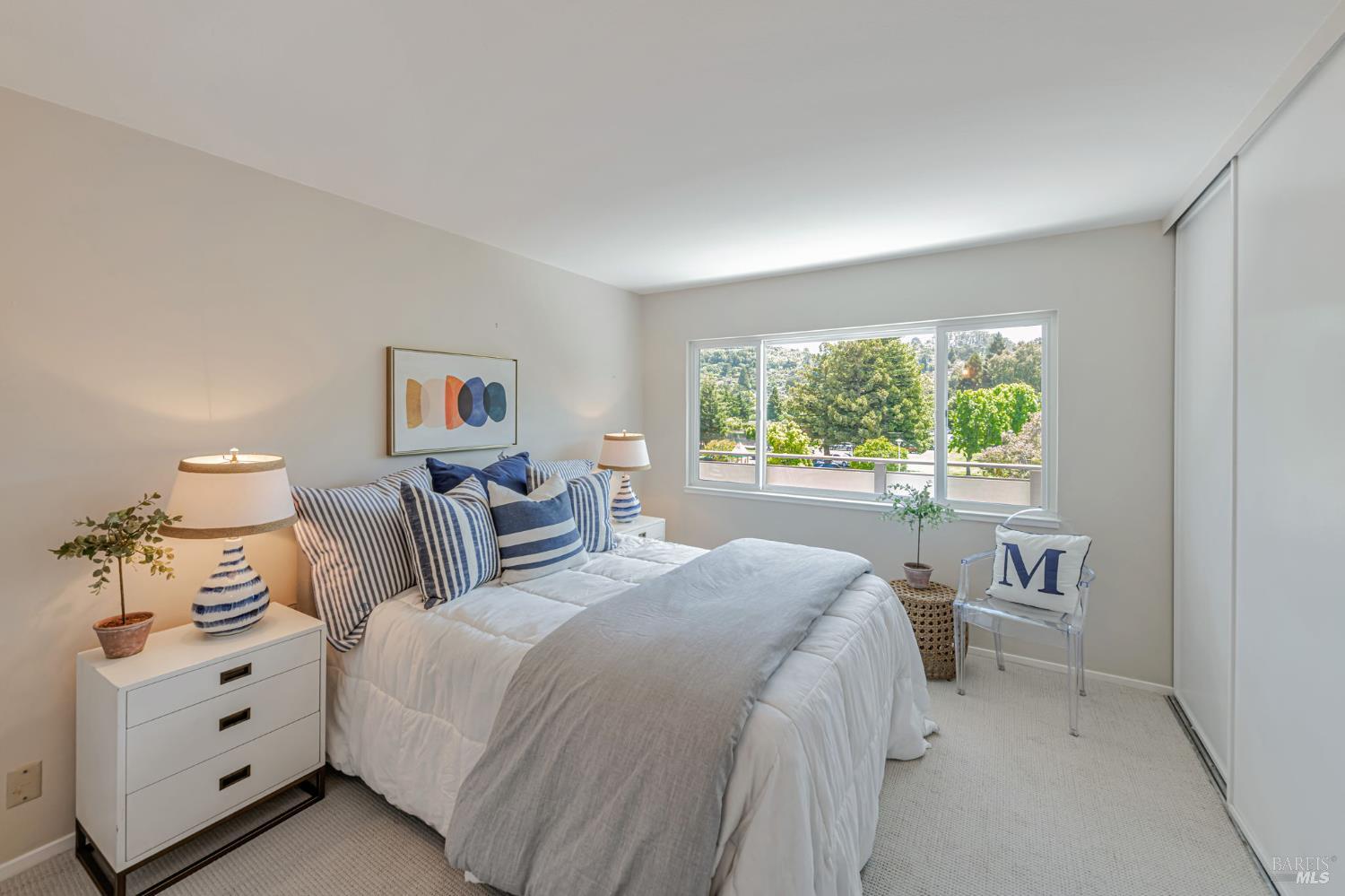 Detail Gallery Image 11 of 30 For 6 Redwood Ave, Corte Madera,  CA 94925 - 3 Beds | 2 Baths