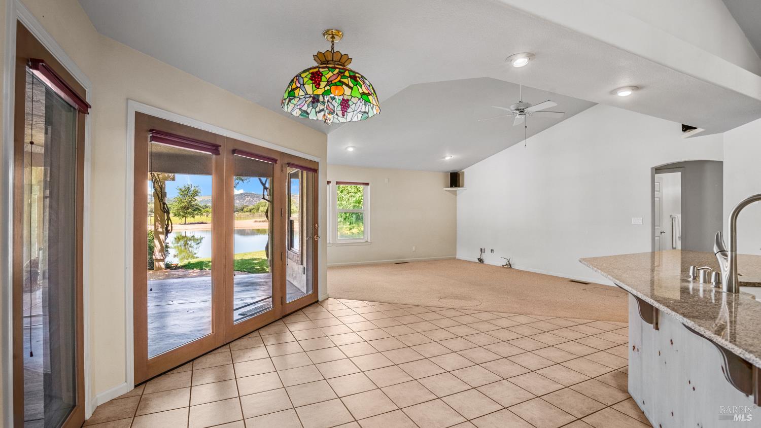 Detail Gallery Image 9 of 69 For 12285 High Valley Rd, Clearlake Oaks,  CA 95423 - 4 Beds | 3 Baths