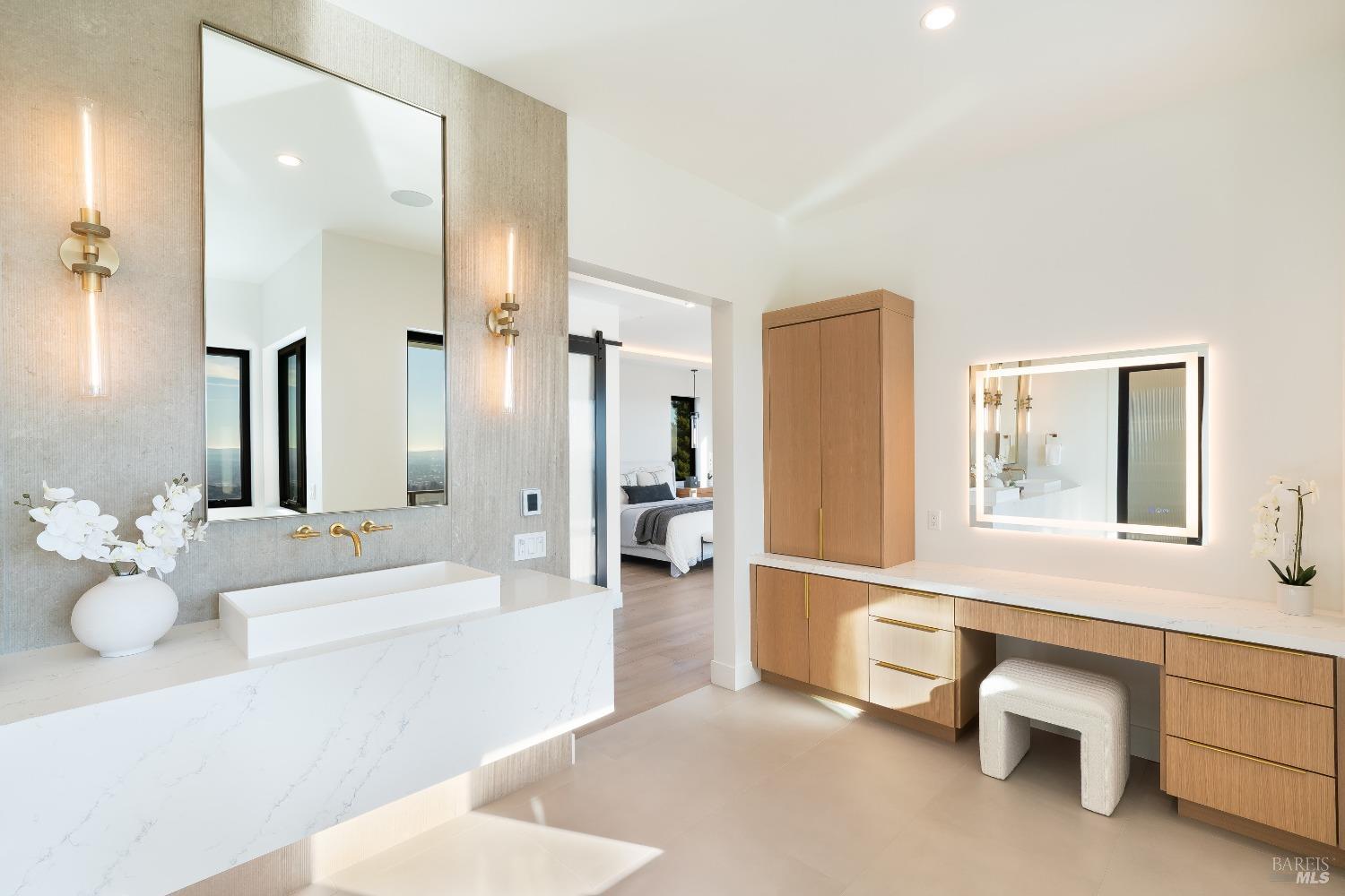 Detail Gallery Image 43 of 74 For 3835 Rocky Point Way, Santa Rosa,  CA 95404 - 4 Beds | 4/1 Baths