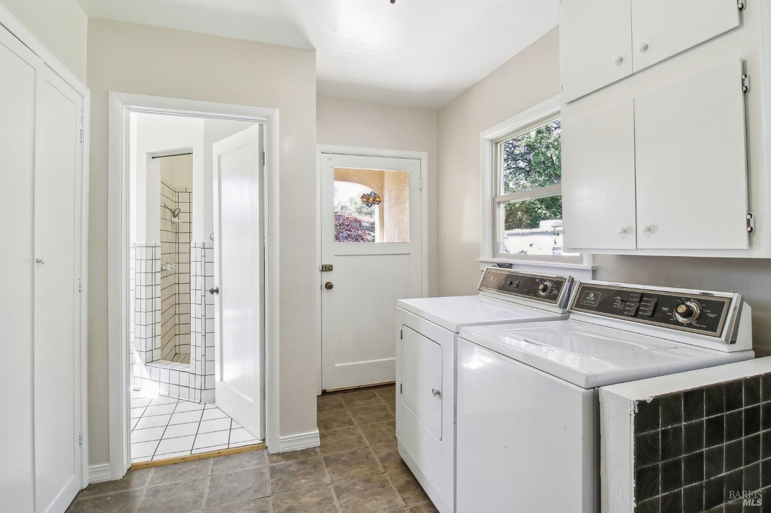 Detail Gallery Image 22 of 50 For 6755 Carol Dr, Sebastopol,  CA 95472 - 3 Beds | 2 Baths