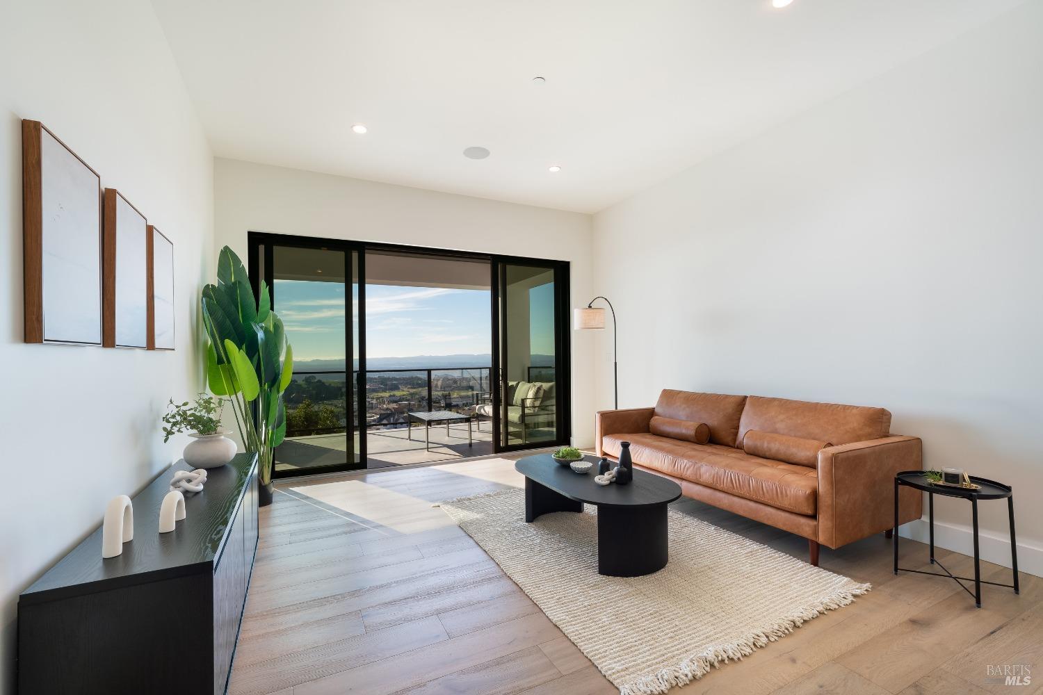 Detail Gallery Image 44 of 74 For 3835 Rocky Point Way, Santa Rosa,  CA 95404 - 4 Beds | 4/1 Baths