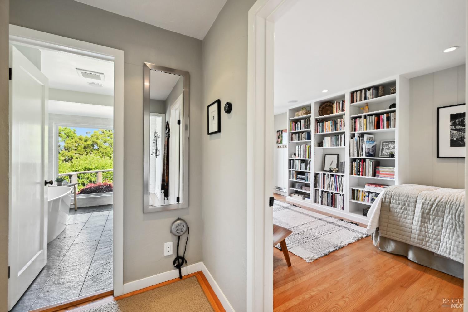 Detail Gallery Image 26 of 53 For 510 Redwood Rd, San Anselmo,  CA 94960 - 3 Beds | 1/1 Baths