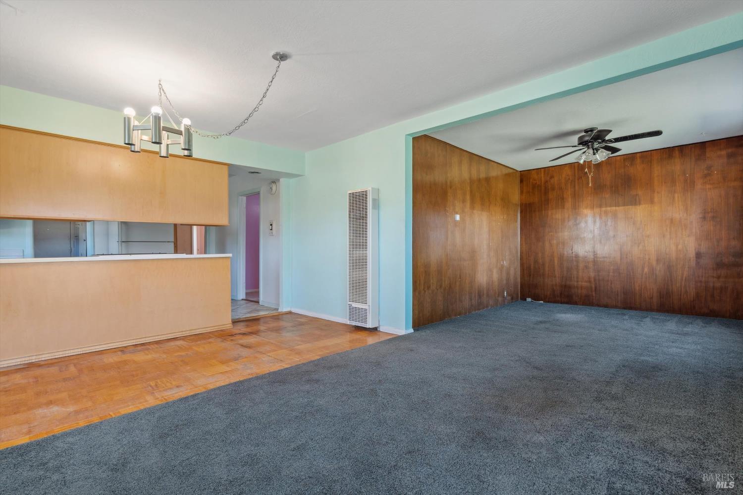 Detail Gallery Image 4 of 24 For 9881 Minnesota Ave, Penngrove,  CA 94951 - 3 Beds | 2 Baths