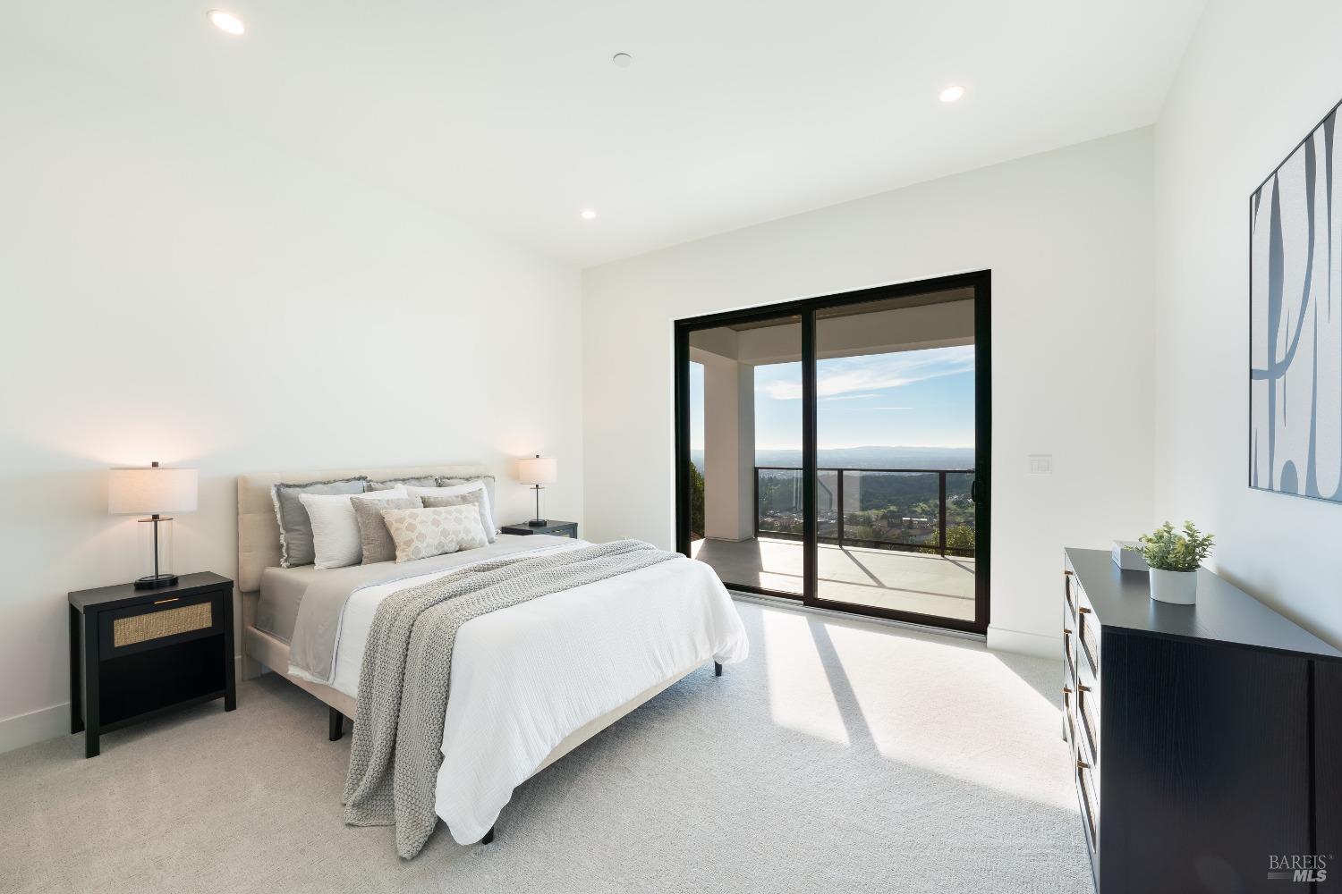 Detail Gallery Image 47 of 74 For 3835 Rocky Point Way, Santa Rosa,  CA 95404 - 4 Beds | 4/1 Baths