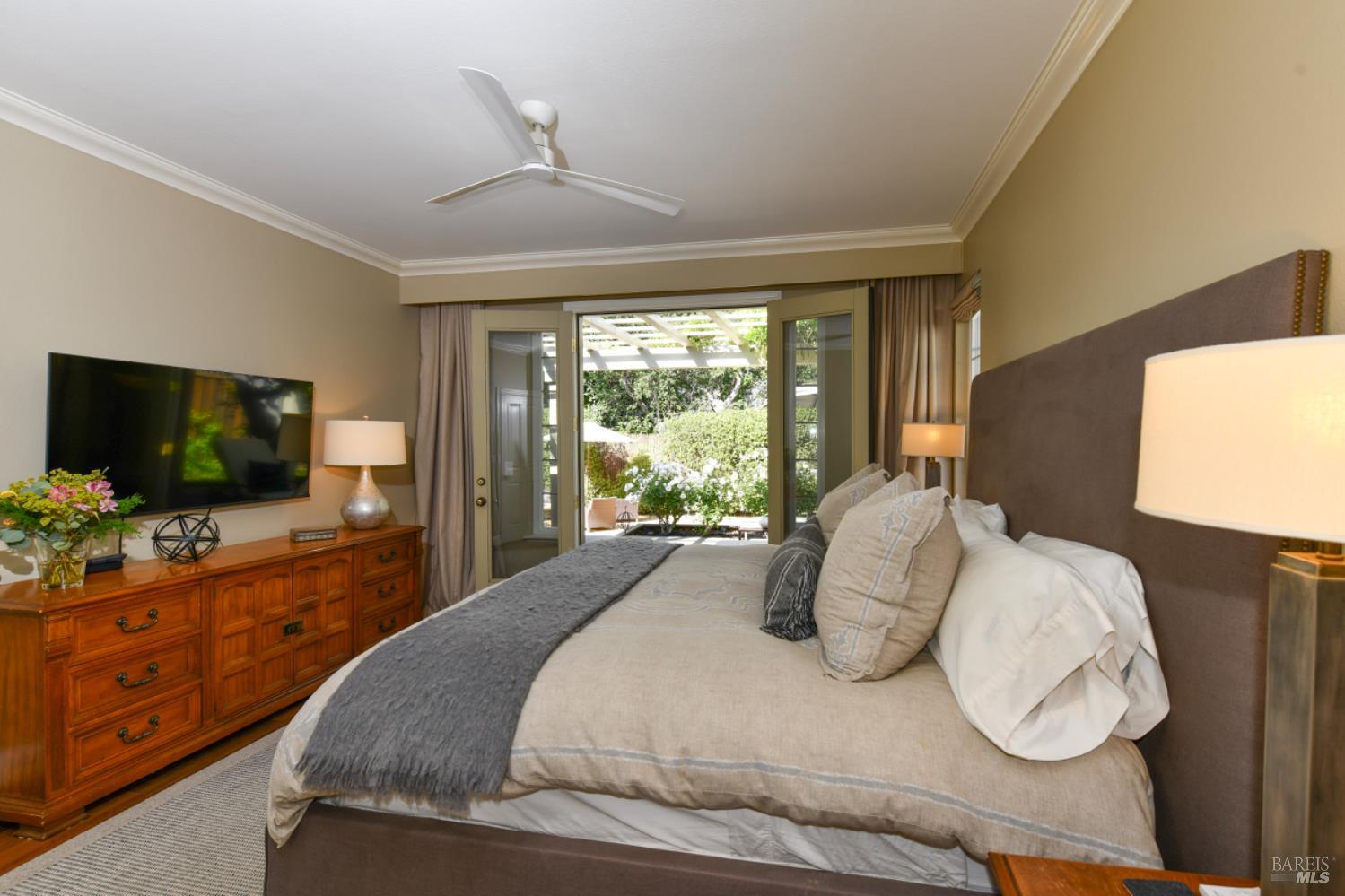 Detail Gallery Image 14 of 73 For 1571 Voorhees Cir, Saint Helena,  CA 94574 - 3 Beds | 2/1 Baths