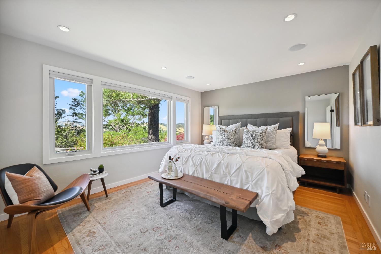 Detail Gallery Image 32 of 53 For 510 Redwood Rd, San Anselmo,  CA 94960 - 3 Beds | 1/1 Baths