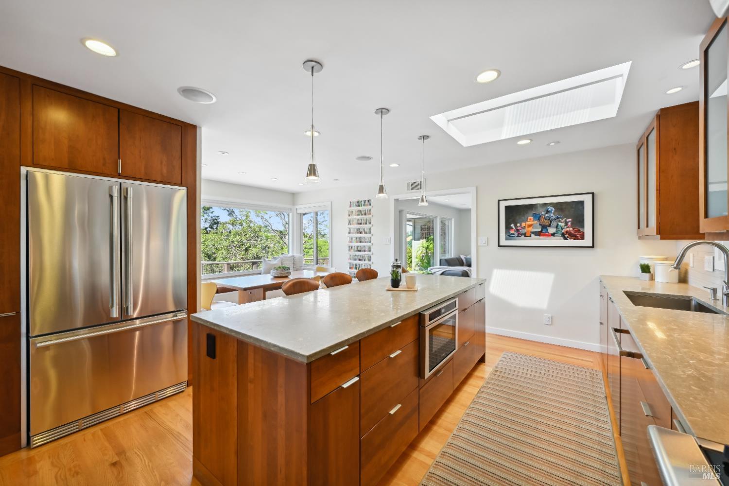 Detail Gallery Image 16 of 53 For 510 Redwood Rd, San Anselmo,  CA 94960 - 3 Beds | 1/1 Baths