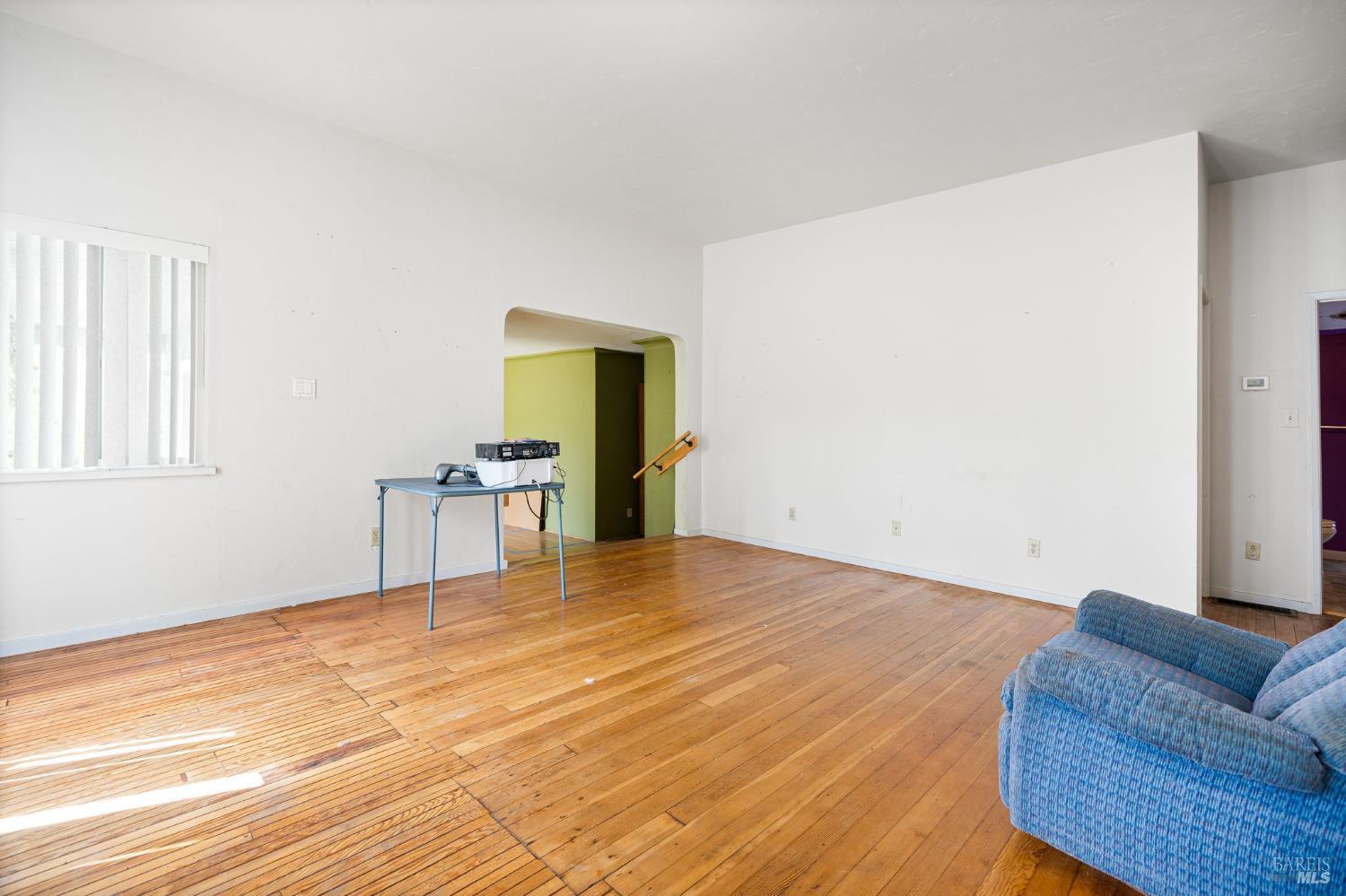Detail Gallery Image 26 of 42 For 1045 3rd Ave, Napa,  CA 94558 - 2 Beds | 1 Baths