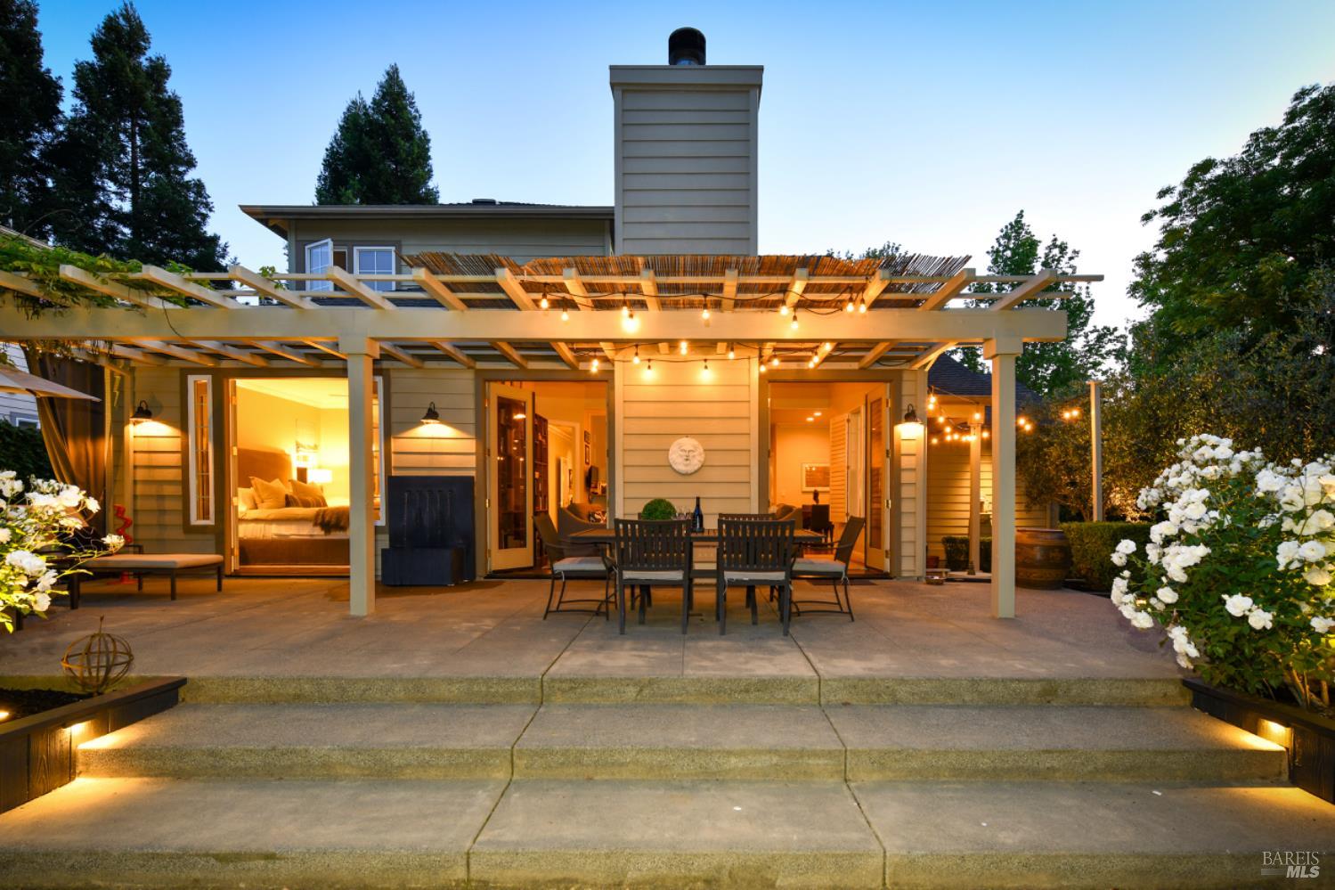 Detail Gallery Image 5 of 73 For 1571 Voorhees Cir, Saint Helena,  CA 94574 - 3 Beds | 2/1 Baths