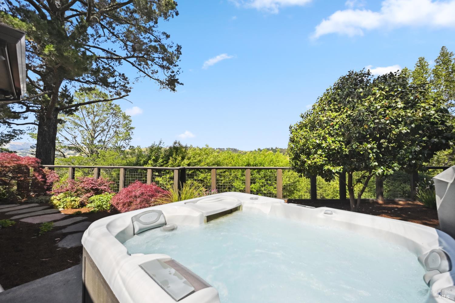 Detail Gallery Image 45 of 53 For 510 Redwood Rd, San Anselmo,  CA 94960 - 3 Beds | 1/1 Baths