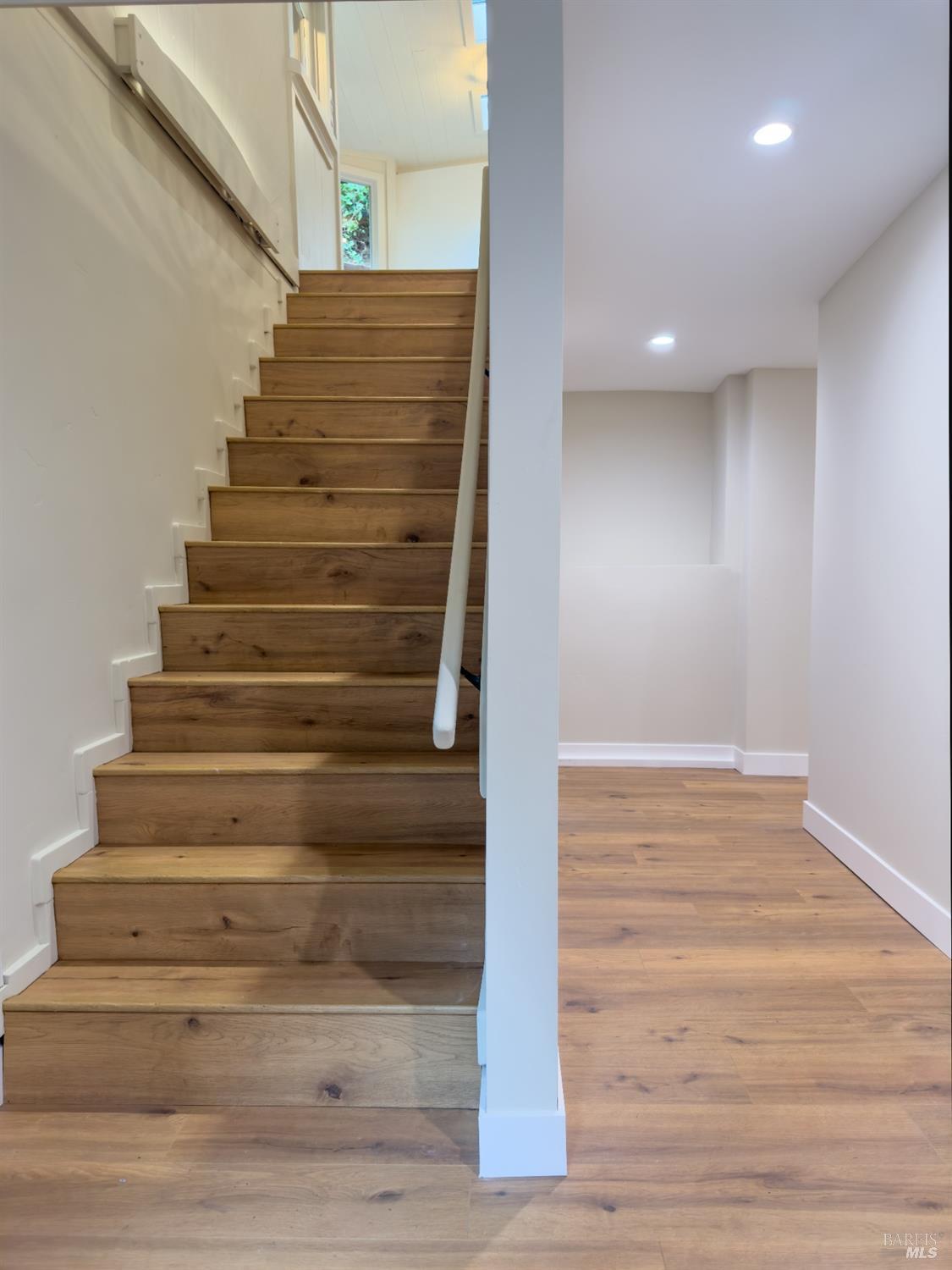 Detail Gallery Image 15 of 35 For 17420 Guernewood Ln, Guerneville,  CA 95446 - – Beds | – Baths