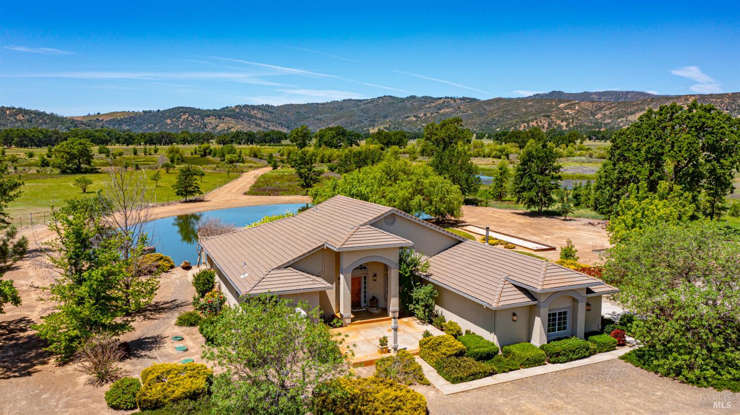 Detail Gallery Image 1 of 69 For 12285 High Valley Rd, Clearlake Oaks,  CA 95423 - 4 Beds | 3 Baths