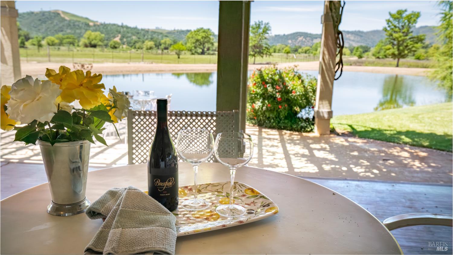 Detail Gallery Image 53 of 69 For 12285 High Valley Rd, Clearlake Oaks,  CA 95423 - 4 Beds | 3 Baths