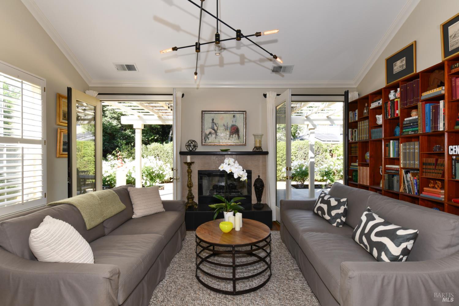 Detail Gallery Image 7 of 73 For 1571 Voorhees Cir, Saint Helena,  CA 94574 - 3 Beds | 2/1 Baths