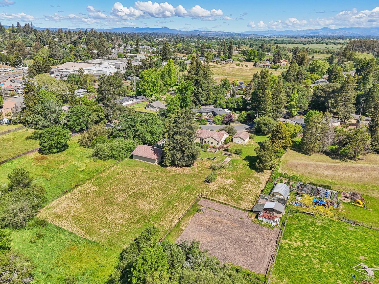 Detail Gallery Image 49 of 50 For 6755 Carol Dr, Sebastopol,  CA 95472 - 3 Beds | 2 Baths