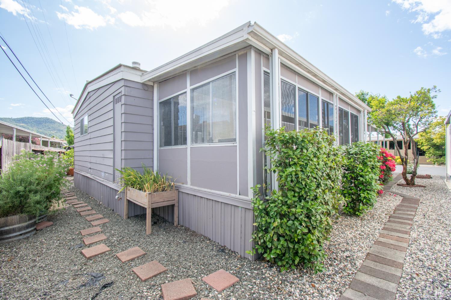 Detail Gallery Image 29 of 31 For 110 San Antonio Way, Yountville,  CA 94599 - 2 Beds | 2 Baths