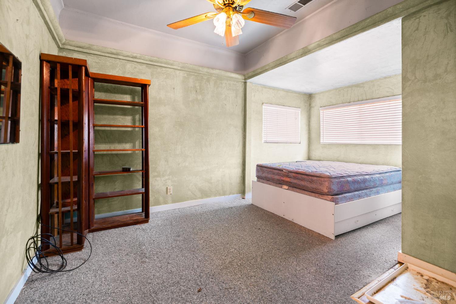 Detail Gallery Image 27 of 42 For 1045 3rd Ave, Napa,  CA 94558 - 2 Beds | 1 Baths