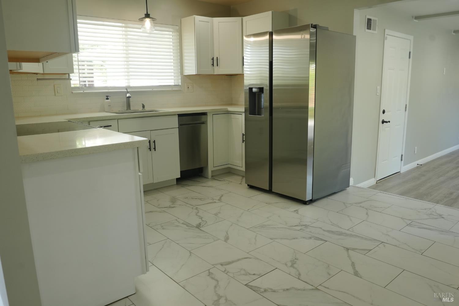 Detail Gallery Image 7 of 36 For 1648 Tallac St, Napa,  CA 94558 - 3 Beds | 2 Baths