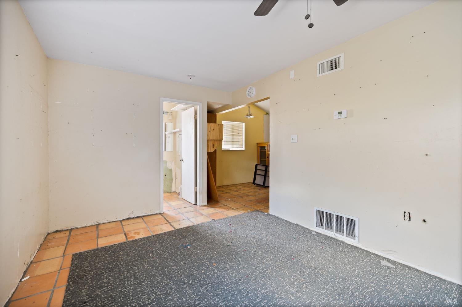 Detail Gallery Image 35 of 42 For 1045 3rd Ave, Napa,  CA 94558 - 2 Beds | 1 Baths